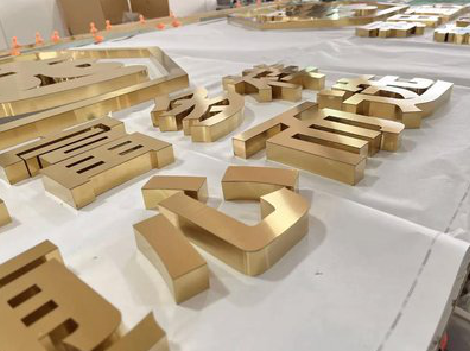 杭州拉丝不锈钢字的特点。